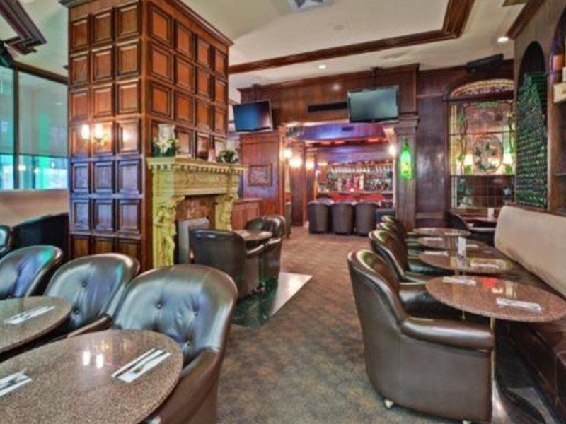 Holiday Inn Montreal Midtown Εξωτερικό φωτογραφία