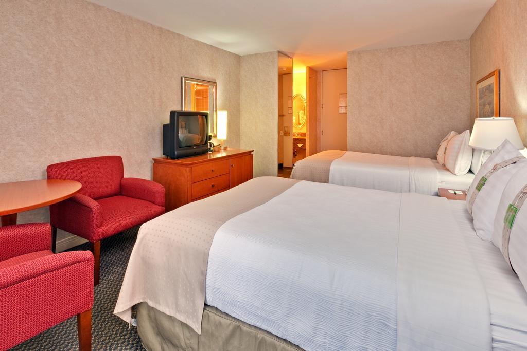 Holiday Inn Montreal Midtown Δωμάτιο φωτογραφία