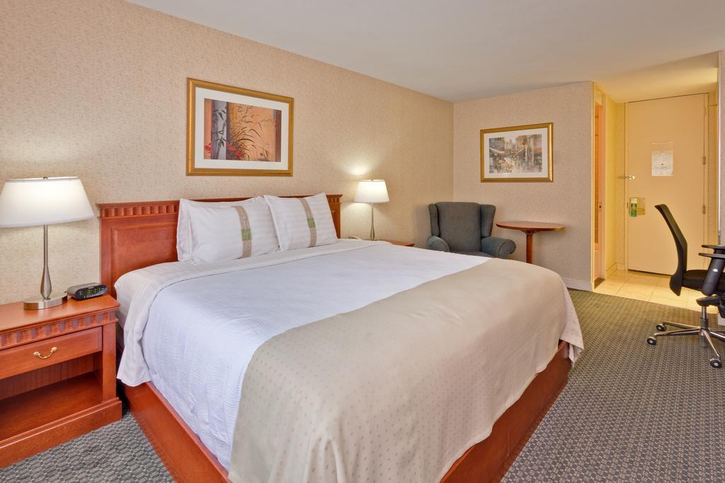 Holiday Inn Montreal Midtown Δωμάτιο φωτογραφία