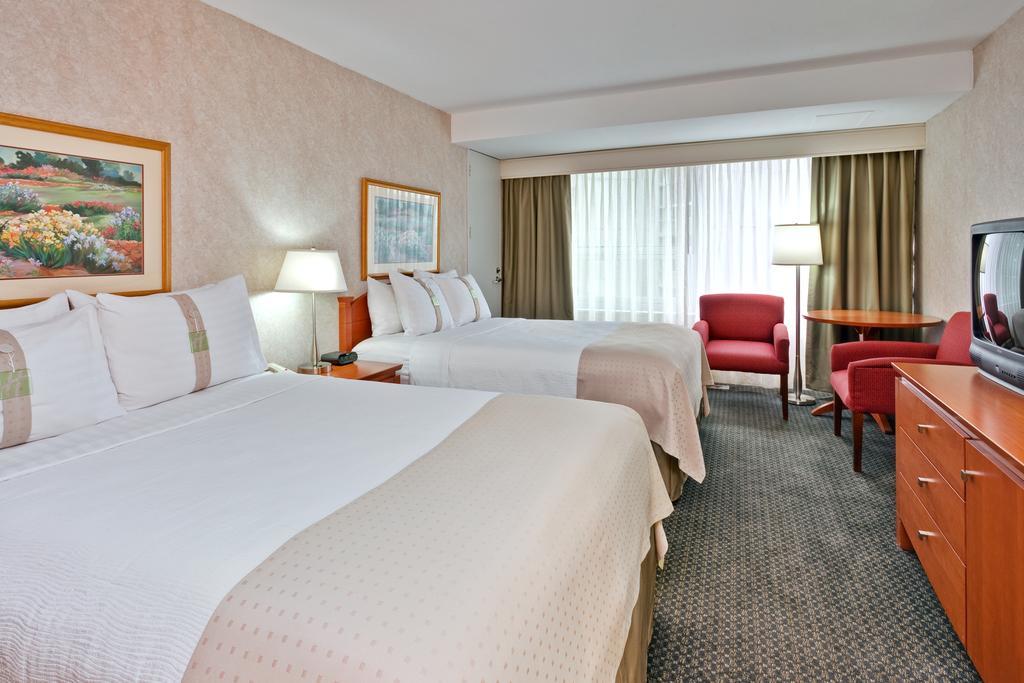 Holiday Inn Montreal Midtown Δωμάτιο φωτογραφία